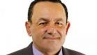 مواجهه الفساد أم جنينة؟