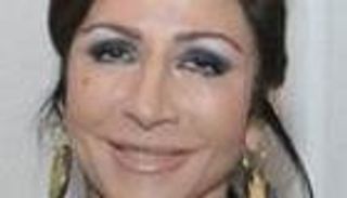 خامنئي يطّوق روحاني لمنعه من تجديد رئاسته!