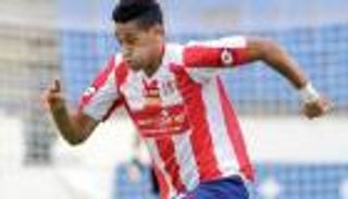 انقسام بين جماهير الفتح المغربي بسبب أزمة الركراكي وباتنة