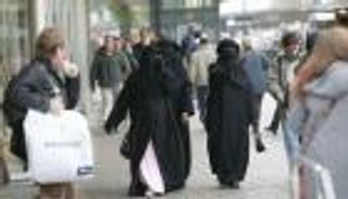 بلغاريا تحظر ارتداء النقاب في الأماكن العامة