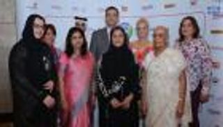 لبنى القاسمي تدشن حملة مستشفيات زليخة للتوعية بسرطان الثدي