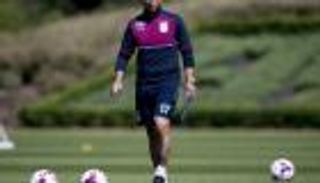 استون فيلا يقيل دي ماتيو