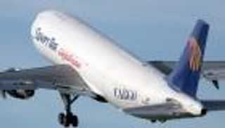 مصر للطيران تستأنف رحلاتها بين لندن والأقصر بعد توقف لمدة عام