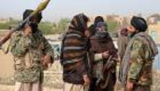 طالبان تسيطر على قندوز مجددا.. 15 عاما من حرب الكر والفر؟