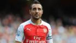 كازورلا يرغب في تمديد ارتباطه بارسنال