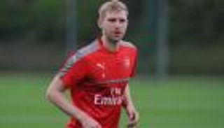 هانوفر يسعى إلى إعادة ميرتساكر لبيته القديم 