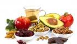 للرجال.. هذا الفيتامين يمنع إصابة غير المدخنين بالالتهاب الرئوي