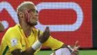 نيمار يغادر معسكر البرازيل قبل موقعة فنزويلا