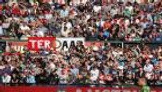 جماهير فينورد تضع مانشستر يونايتد في أزمة أمنية