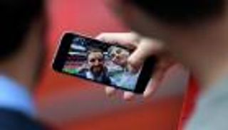 ساوثجيت يخطب ود جماهير انجلترا بـ"السيلفي"