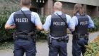 الشرطة الألمانية تخلي مبنى للاشتباه في هجوم مخطط بقنبلة