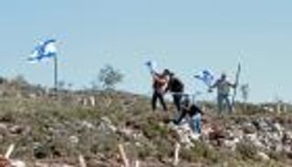 إسرائيل تواصل مخططات الاستيطان وتصادر أراضي جديدة