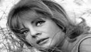 نقيب الممثلين يكشف لـ"العين" حالة نادية لطفي