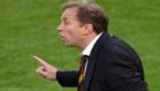 جماهير الجزائر تتهم نجمي المنتخب بالتآمر على راييفاتش