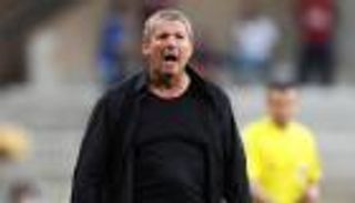 كوربيس ينفي مفاوضات الاتحاد الجزائري لخلافة راييفاتش