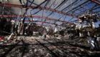 وزير يمني سابق يطالب بلجنة تحقيق دولية في حادث "صالة العزاء"