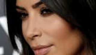 كاردشيان تلجأ للقضاء بعد اتهاماها بتدبير حادث السطو