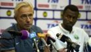 فان مارفيك يعادل رقم ناصر الجوهر القياسي مع الأخضر