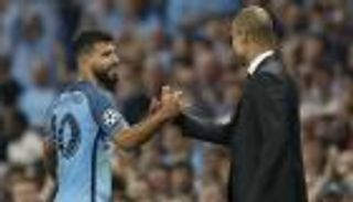 أجويرو يشيد بجوارديولا رغم صعوبة إرضائه 