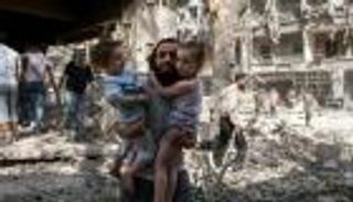 غارات روسية هي الأعنف منذ أسبوع تستهدف أحياء حلب الشرقية