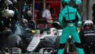 هاميلتون يغيب عن اختبار للاطارات في برشلونة