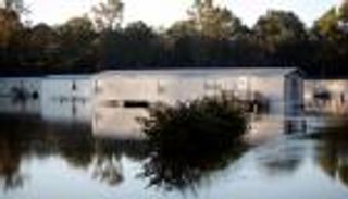 الفيضانات تجتاح بلدة تاريخية بنورث كارولاينا وقتلى "ماثيو" 22