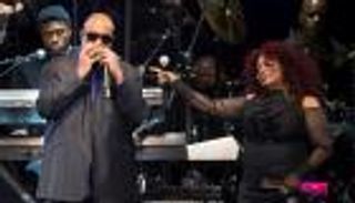 ستيفي وندر يتصدر نجوم حفل تكريم "برنس"