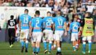 نابولي يبحث عن بديل لخليفة هيجواين أمام روما