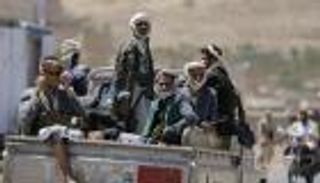 مواجهات عنيفة بين قوات صالح والحوثيين في تعز بسبب المال