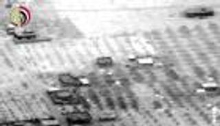 بالفيديو.. الجيش المصري يدك معاقل الإرهاب في سيناء