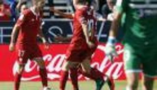 إشبيلية يعادل أفضل انطلاقه في تاريخه