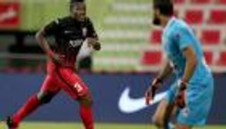 جيان يفوز بثاني ألقابه الأهلاوية والـ 22 للفرسان