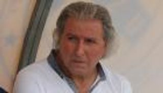 شبيبة القبائل يقيل مدربه مواسة للمرة الرابعة