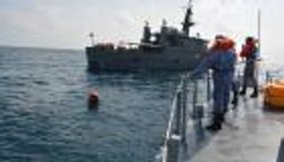 الجيش المصري ينفذ تجربة محاكاة لإنقاذ مركب هجرة غير شرعية