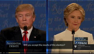 ترامب وهيلاري أثناء السؤال حول القبول بنتيجة الانتخابات