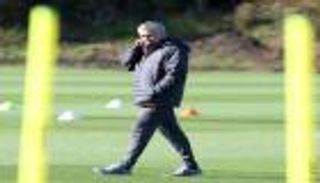 مورينيو: لا حصانة للنجوم في يونايتد