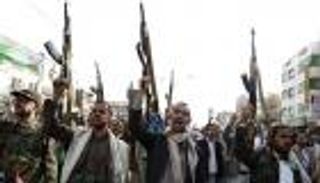 الحوثيون يخرقون الهدنة في أول دقائق لسريانها