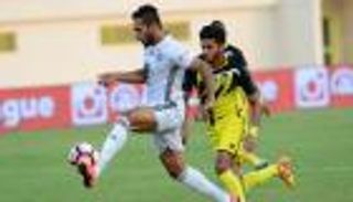 مبخوت يُسقط كلباء ويخطف صدارة الهدافين من الأجانب