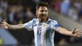 ميسي يدعم الأرجنتين في موقعة البرازيل