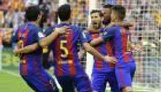 ميسي يحصّن برشلونة من لعنة حارس فالنسيا