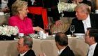 إخلاء مقر حملة هيلاري كلينتون بعد العثور على مادة بيضاء