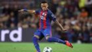 القضاء البرازيلي يلزم نيمار بدفع أتعاب ولادة ابنه