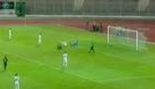 بالفيديو.. أغرب 4 فرص مهدرة في أسبوع واحد بالدوري الجزائري