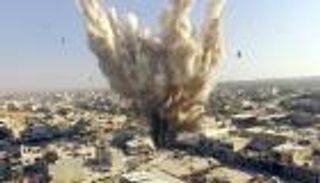 استئناف المعارك في حلب وتعزيزات تنذر بتصاعد العنف