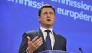 أوبك: التصدي لمشكلة فائض الإنتاج ضرورة.. وموسكو: سنتعاون 