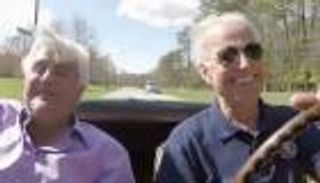 بالفيديو ..  السيارة المفضلة لنائب الرئيس الأمريكي