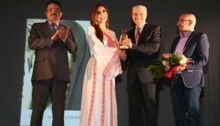 تكريم نسرين طافش في مهرجان الأردن