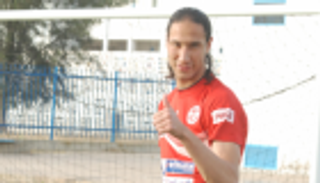 النجم التونسي يدرس تقديم شكوى ضد نجمه الدولي الهارب