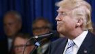 ترامب: سياسة كلينتون في سوريا تقود لحرب عالمية