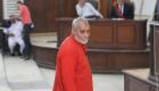 أول حكم نهائي بالمؤبد بحق مرشد الإخوان في مصر